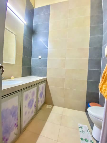 Rumah Teres 2 Tingkat untuk Dijual di Perling (Johor) - Zoey Lee - Bathroom - PropertyGuru.com.my