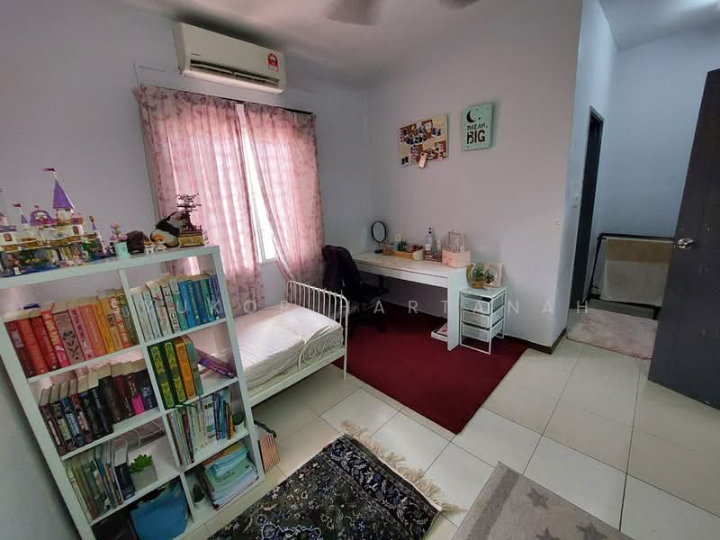 2-storey Terraced House for Sale in Shah Alam (Selangor) - Syukor Hartanah - Bedroom - PropertyGuru.com.my