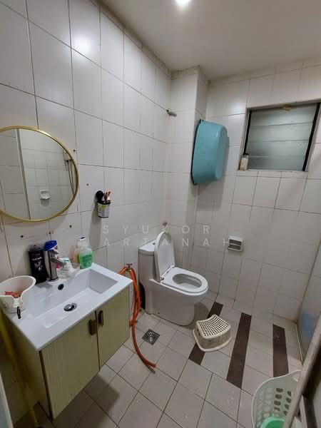 2-storey Terraced House for Sale in Shah Alam (Selangor) - Syukor Hartanah - Bathroom - PropertyGuru.com.my
