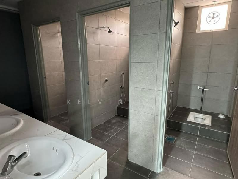 Factory for Rent in Simpang Ampat (Penang) - Kelvin Ooi - Bathroom - PropertyGuru.com.my