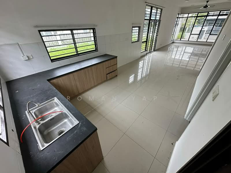 Rumah Teres 2 Tingkat untuk Dijual di Rawang (Selangor) - Roman Yap - Kitchen - PropertyGuru.com.my