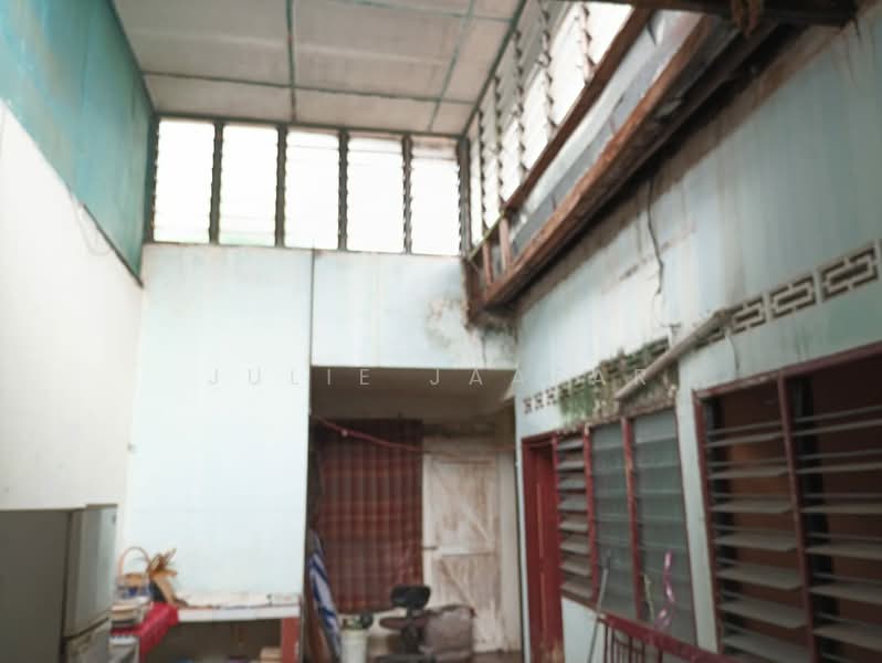1-storey Terraced House for Sale in Pandamaran (Klang) - Julie Jaafar - Interior - PropertyGuru.com.my