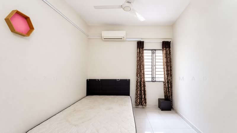 Pangsapuri untuk Dijual di Pangsapuri Damai - Aizuddin bin Ahmad - Bedroom - PropertyGuru.com.my