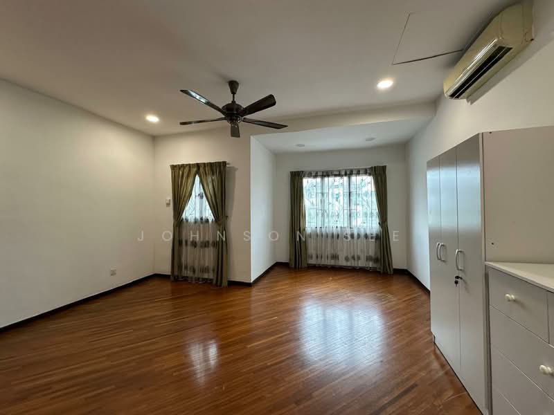 Rumah Teres 2.5 Tingkat untuk Dijual di Usj 1 (Subang Jaya) - Johnson See - Bedroom - PropertyGuru.com.my