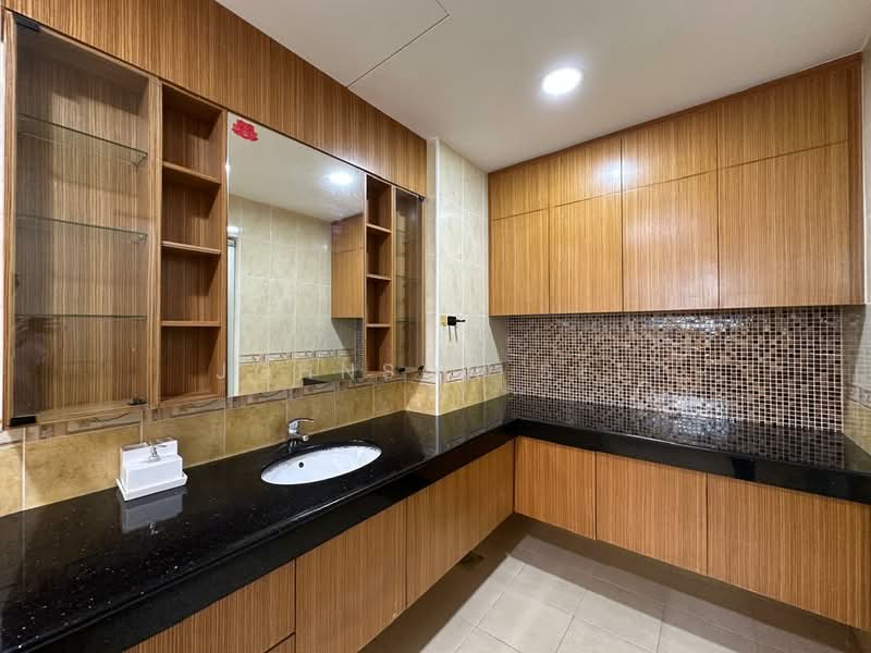 Rumah Teres 2.5 Tingkat untuk Dijual di Usj 1 (Subang Jaya) - Johnson See - Bathroom - PropertyGuru.com.my