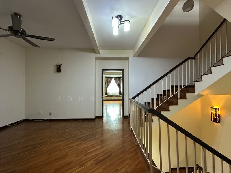 Rumah Teres 2.5 Tingkat untuk Dijual di Usj 1 (Subang Jaya) - Johnson See - Living Room - PropertyGuru.com.my