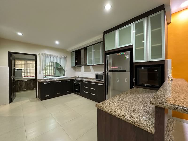 Rumah Teres 2.5 Tingkat untuk Dijual di Usj 1 (Subang Jaya) - Johnson See - Kitchen - PropertyGuru.com.my
