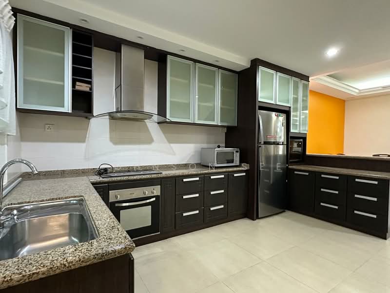 Rumah Teres 2.5 Tingkat untuk Dijual di Usj 1 (Subang Jaya) - Johnson See - Kitchen - PropertyGuru.com.my