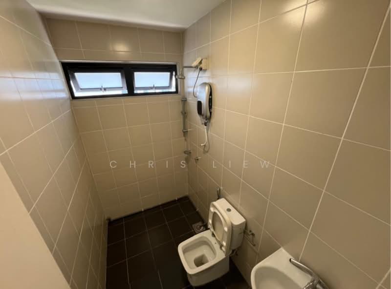 Condominium for Sale at Meridin Suites Residences @ The Meridin - Chris Liew - Bathroom - PropertyGuru.com.my