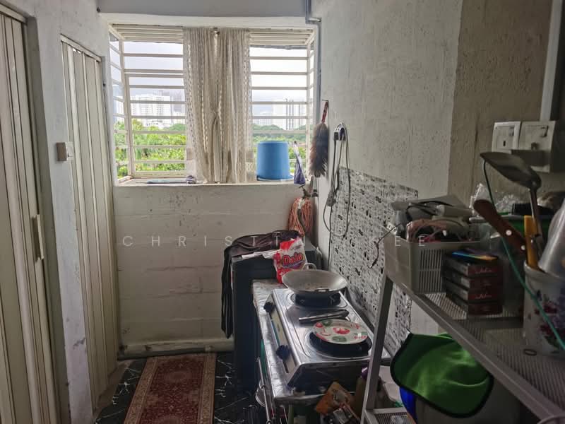 Rumah Flat untuk Disewa di Desa Sri Ara - Christine Kee - Kitchen - PropertyGuru.com.my