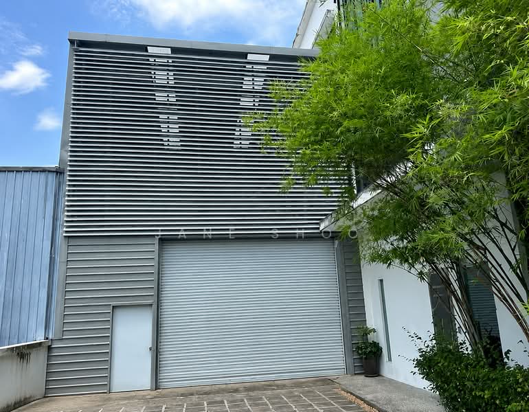 Commercial Semi-D for Sale in BANDAR PUCHONG JAYA (Puchong) - Jane Shoo - Exterior - PropertyGuru.com.my
