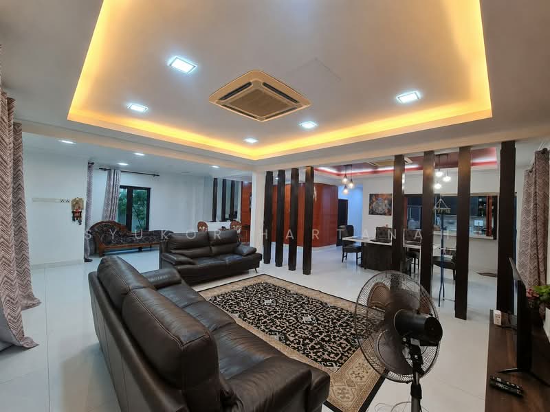 Bungalow for Sale in Rawang (Selangor) - Syukor Hartanah - Living Room - PropertyGuru.com.my