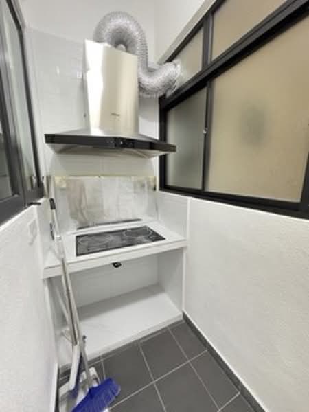 Kondominium untuk Disewa di Residensi Bintang - Ashley Woon - Kitchen - PropertyGuru.com.my