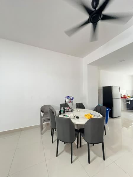 Rumah Banglo untuk Dijual di Semenyih (Selangor) - Penny Loh - Dining Room - PropertyGuru.com.my