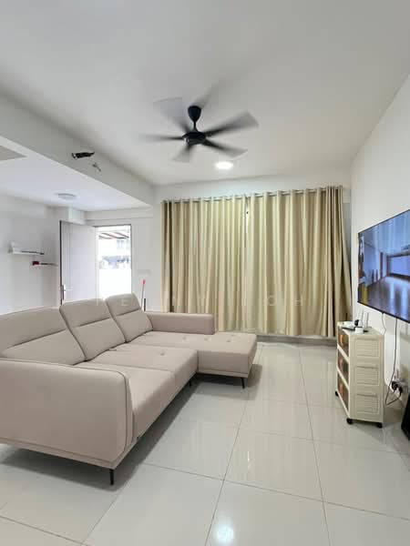 Rumah Banglo untuk Dijual di Semenyih (Selangor) - Penny Loh - Living Room - PropertyGuru.com.my