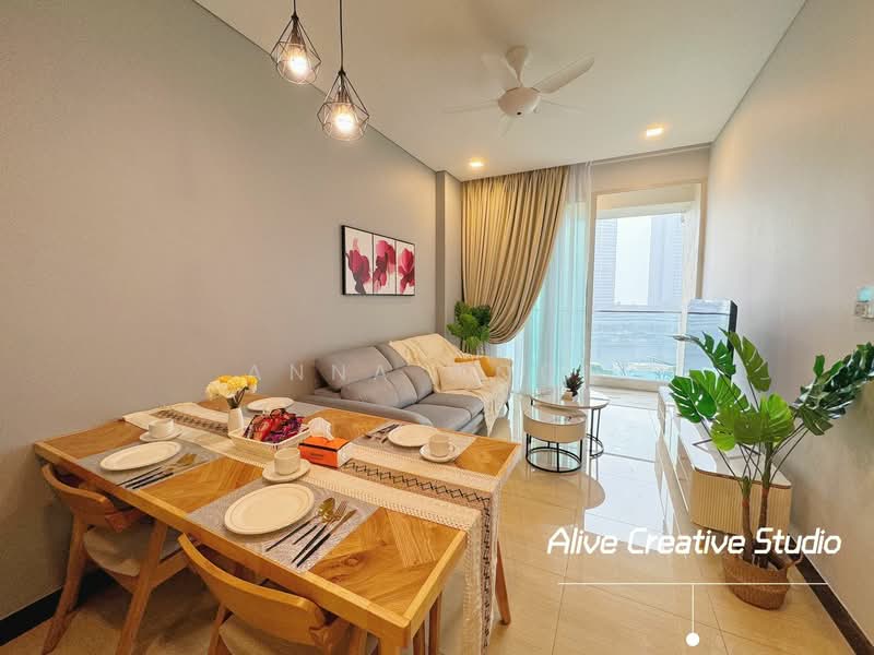Service Residence for Rent at Puteri Cove Residences - Anna Woon - Living Room - PropertyGuru.com.my