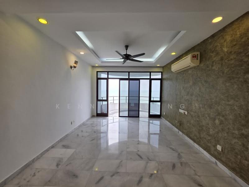 Condominium for Sale at Marina Tower (Ratu Mutiara) - Kenneth Kung - Living Room - PropertyGuru.com.my