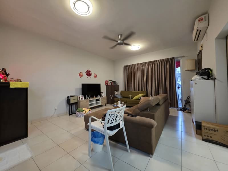 Rumah Teres 2 Tingkat untuk Disewa di Bandar Seri Coalfields (Sungai Buloh) - Jimmy Tan - Living Room - PropertyGuru.com.my