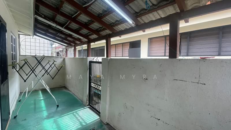 2-storey Terraced House for Sale in Taman Lestari Putra (Seri Kembangan) - Maya Myra - Exterior - PropertyGuru.com.my