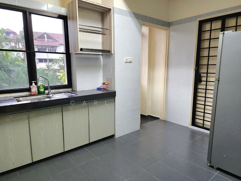 Condominium for Rent at Ehsan Ria - Carlos Ng - Kitchen - PropertyGuru.com.my
