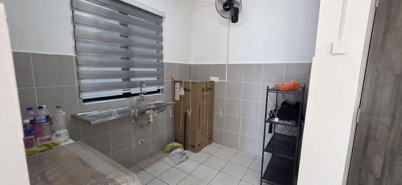 Rumah Flat untuk Dijual di PR1MA @ LARKIN INDAH - Annly Liew - Kitchen - PropertyGuru.com.my