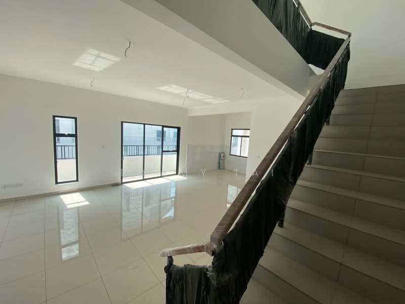 Rumah Teres 2 Tingkat untuk Dijual di Skudai (Johor) - Tommy Tai - Living Room - PropertyGuru.com.my