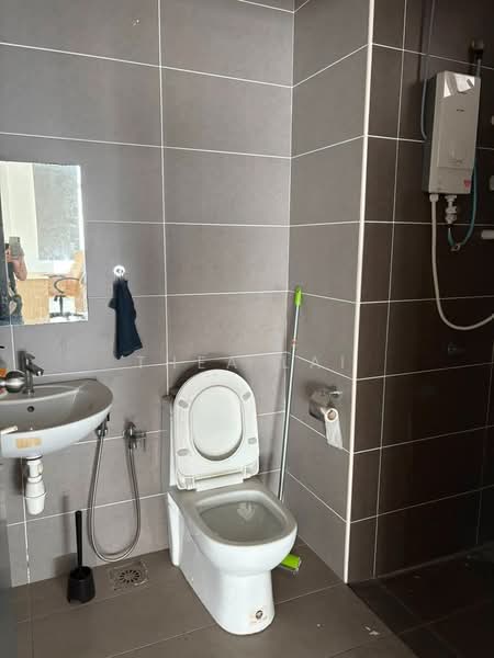 Flat for Rent at Taman Mount Austin - Thea Lai - PropertyGuru.com.my