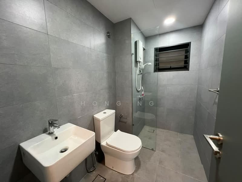 Kondominium untuk Disewa di Arinna - Hong Ng - Bathroom - PropertyGuru.com.my