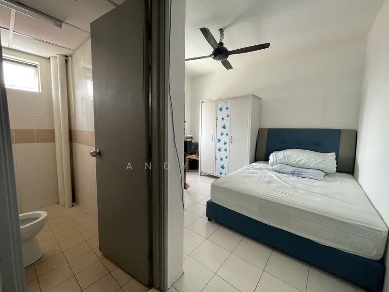 Kondominium untuk Dijual di Puncak Banyan - Andy Sie - Bedroom - PropertyGuru.com.my