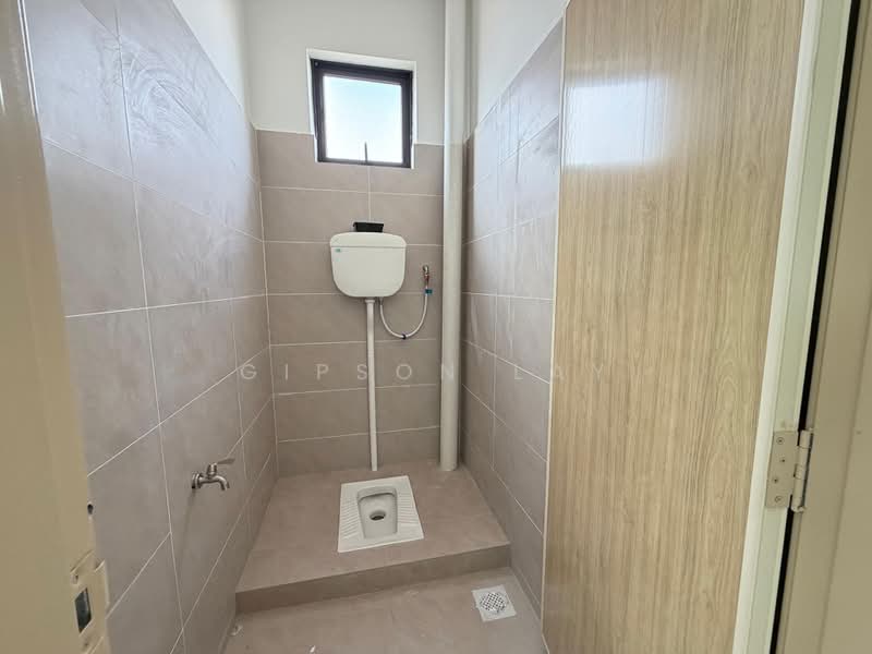 Kedai / Pejabat untuk Disewa di Kluang (Johor) - Gipson Lay - PropertyGuru.com.my