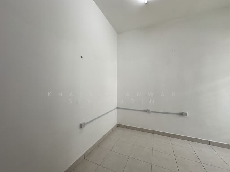 2-storey Terraced House for Sale in Saujana Utama (Puncak Alam) - Khairil Anwar Sirajudin - PropertyGuru.com.my