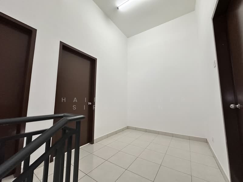 2-storey Terraced House for Sale in Saujana Utama (Puncak Alam) - Khairil Anwar Sirajudin - PropertyGuru.com.my