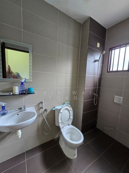 Terraced House for Sale in Bandar Puteri Klang (Klang) - Chia Wai Yong - Bathroom - PropertyGuru.com.my