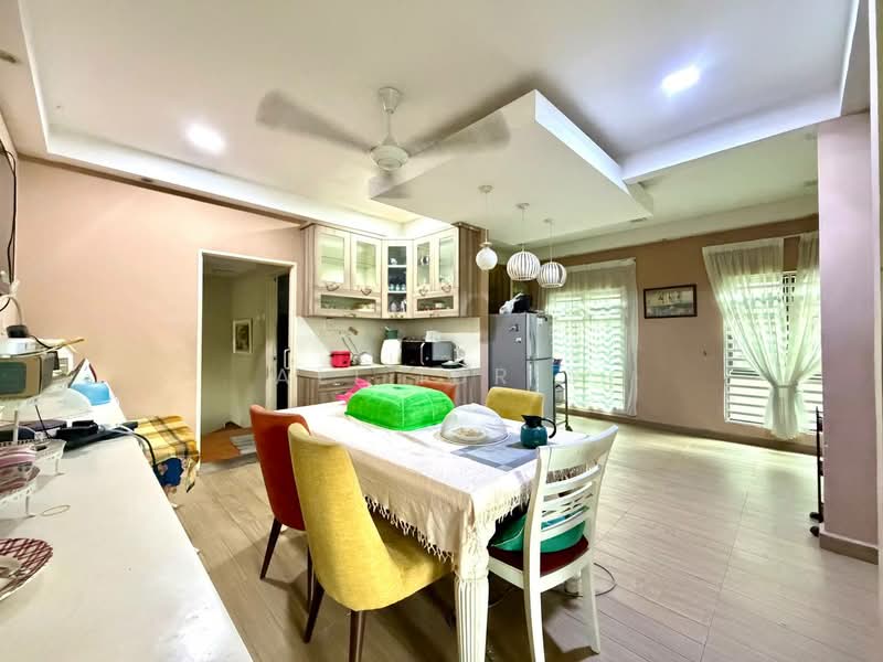 Rumah Banglo untuk Dijual di Seksyen 3 (Bangi) - Ali Idris - Kitchen - PropertyGuru.com.my