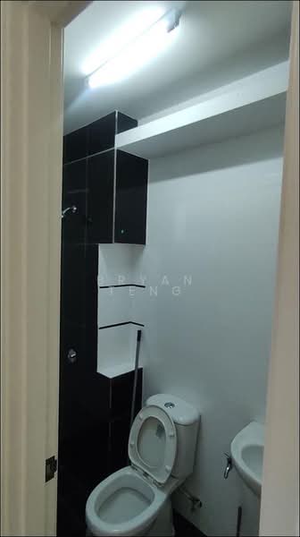 Kondominium untuk Dijual di The Clovers - Bryan Teng - Bathroom - PropertyGuru.com.my