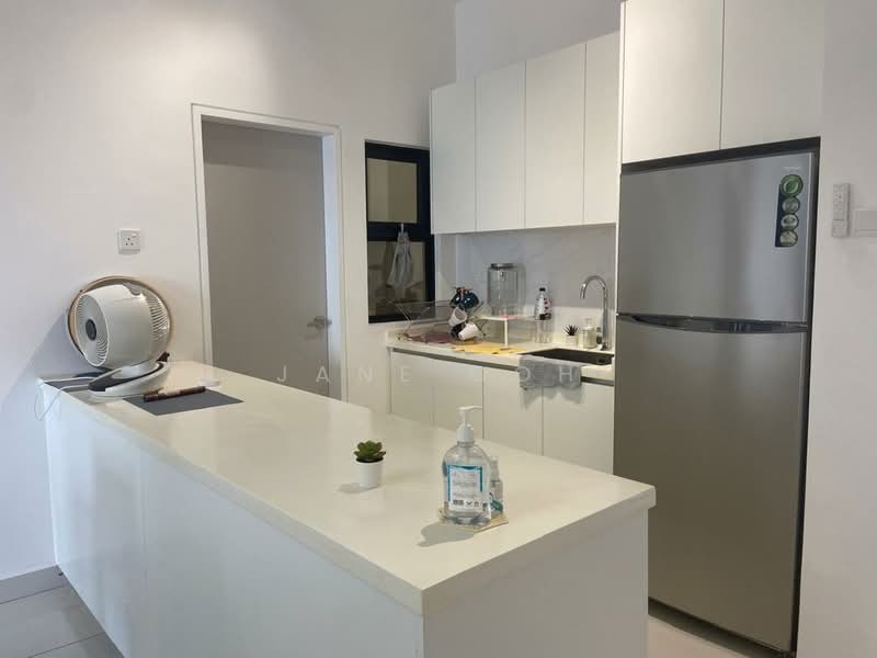 Kondominium untuk Dijual di Vertu Resort - Jane Goh - Kitchen - PropertyGuru.com.my
