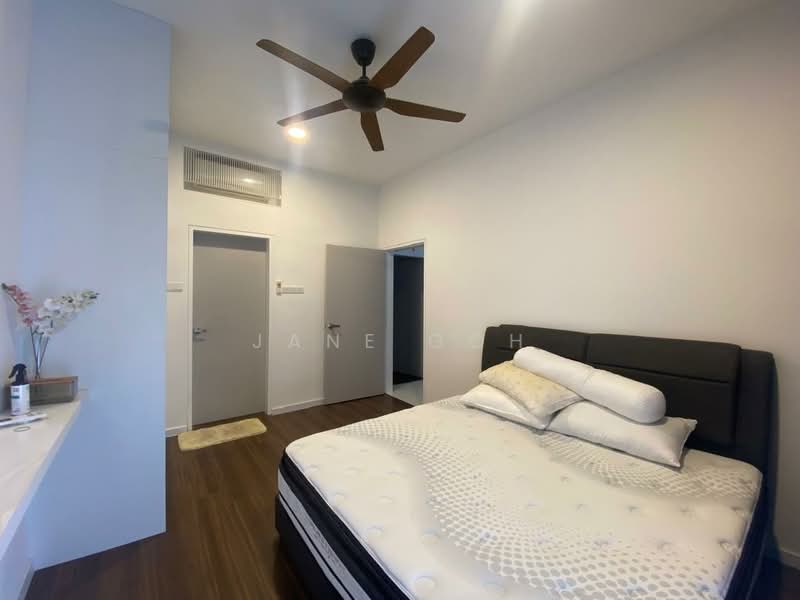 Kondominium untuk Dijual di Vertu Resort - Jane Goh - Bedroom - PropertyGuru.com.my