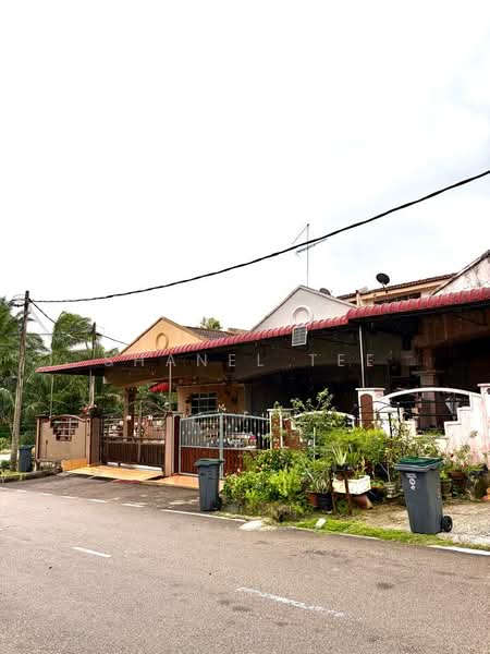 Rumah Teres 1 Tingkat untuk Dijual di Kluang (Johor) - Shanel Tee - Exterior - PropertyGuru.com.my