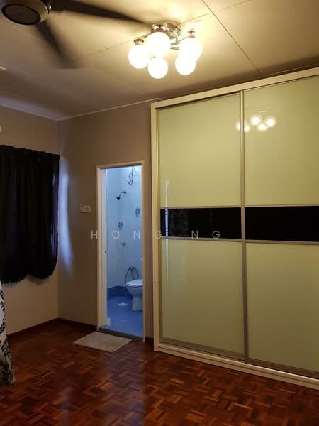 Rumah Teres 2 Tingkat untuk Dijual di Setia Alam (Selangor) - Hong Ng - Bedroom - PropertyGuru.com.my