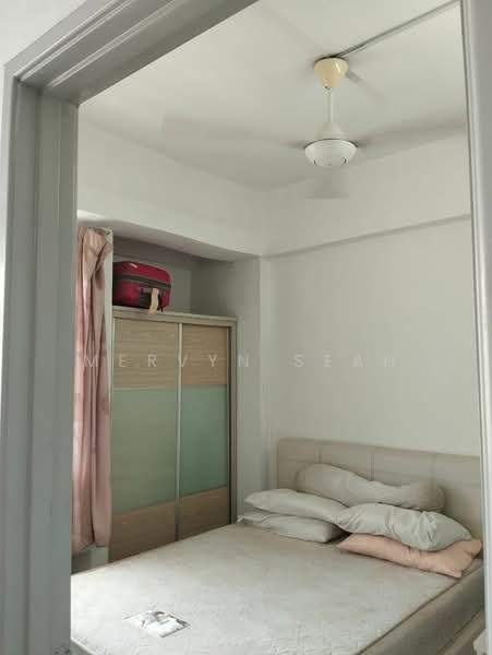 Pangsapuri untuk Dijual di Taman Lone Pine (Medium Low Cost) - Mervyn Seah - Bedroom - PropertyGuru.com.my
