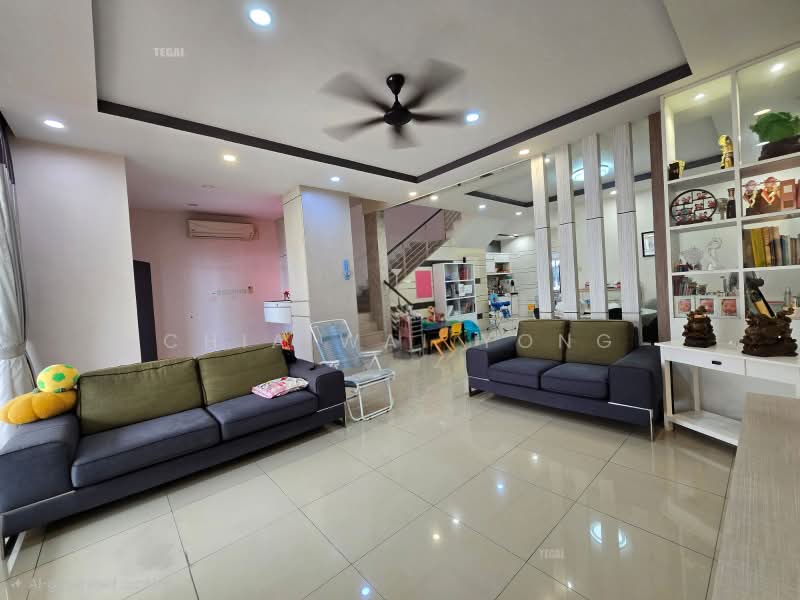 2-storey Terraced House for Sale in Bandar Parklands (Klang) - Chia Wai Yong - Living Room - PropertyGuru.com.my