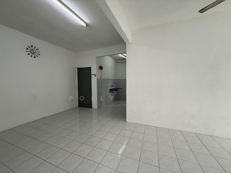 Apartment for Rent at Pangsapuri Putra Indah - Polly Lew - Interior - PropertyGuru.com.my