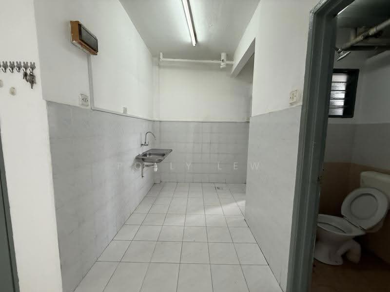 Apartment for Rent at Pangsapuri Putra Indah - Polly Lew - Interior - PropertyGuru.com.my