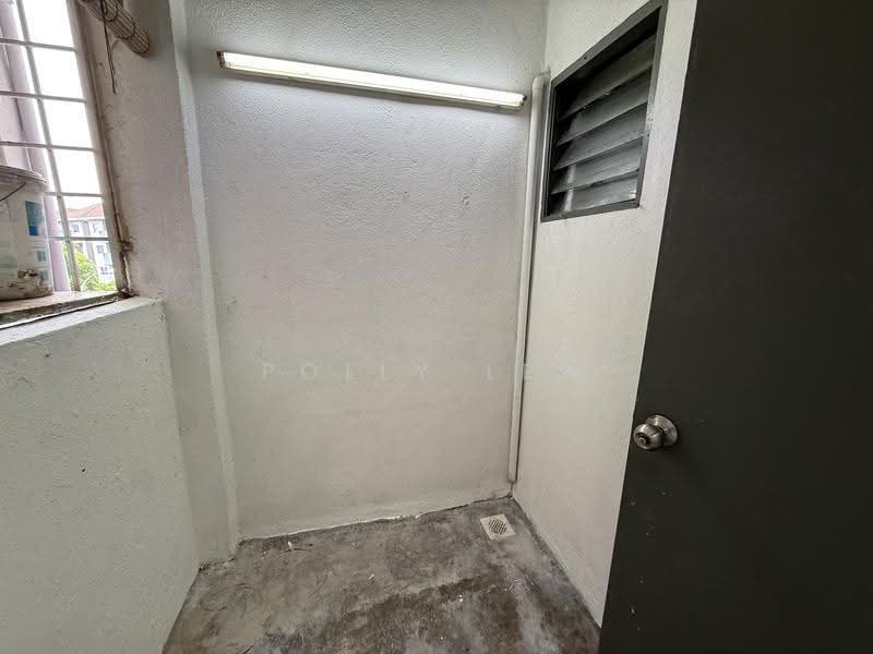 Apartment for Rent at Pangsapuri Putra Indah - Polly Lew - Interior - PropertyGuru.com.my