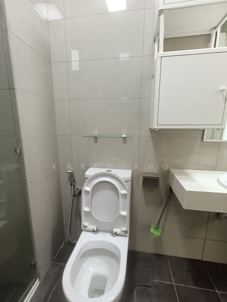 Servis Apartment untuk Disewa di PJ Midtown - Karen Ang - Bathroom - PropertyGuru.com.my