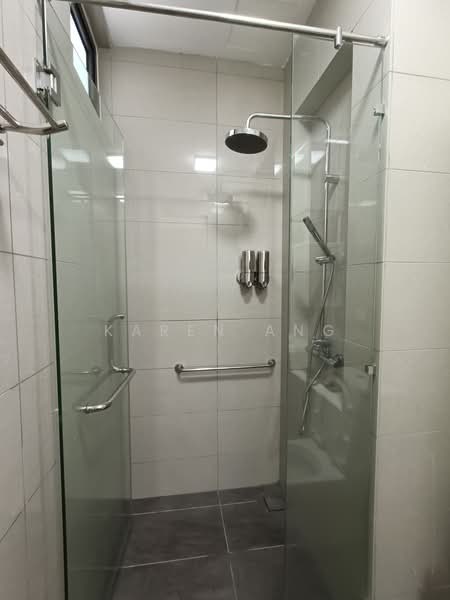 Servis Apartment untuk Disewa di PJ Midtown - Karen Ang - Bathroom - PropertyGuru.com.my