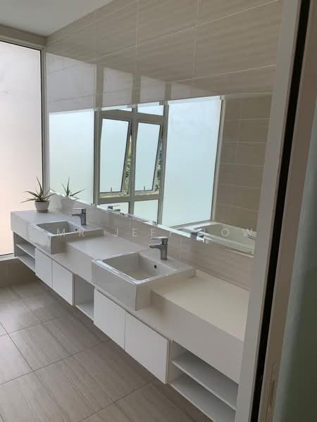 Kondominium untuk Dijual di Damansara Foresta - Mr Jeff Low - Bathroom - PropertyGuru.com.my