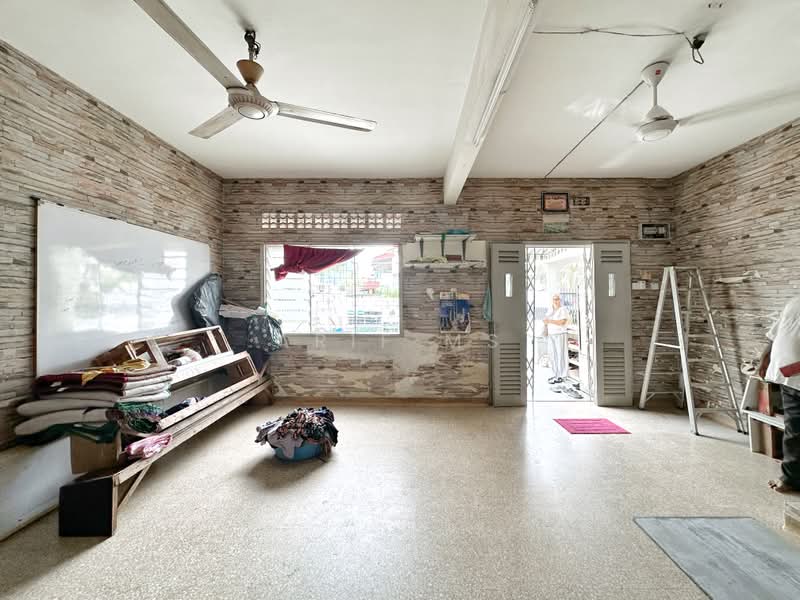 Rumah Teres 2-Tingkat untuk Dijual di Taman Batu View (Batu) - Arif MS - PropertyGuru.com.my