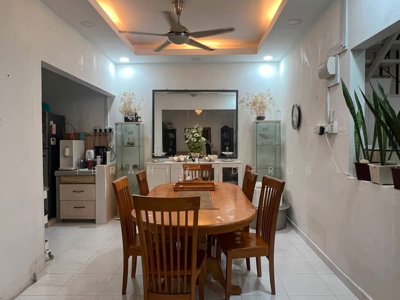 2-storey Terraced House for Sale in Ampang Jaya (Ampang) - Ibrahim Iderus - Dining Room - PropertyGuru.com.my