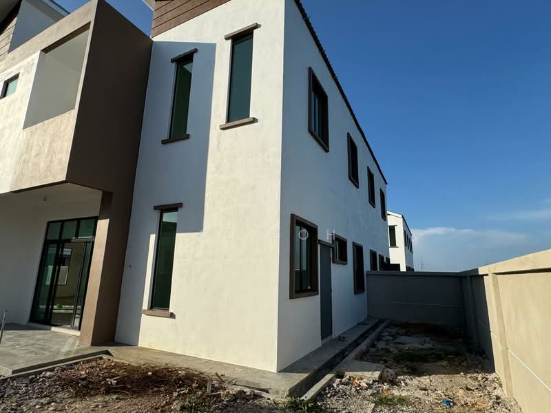 Rumah Berkembar untuk Dijual di Kawasan Perusahaan Tandop Baru (Alor Setar) - CE Goh - Exterior - PropertyGuru.com.my